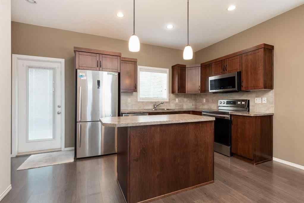 MLS® A2247483 - 256 Sunridge Road W in Sunridge Lethbridge, Residential