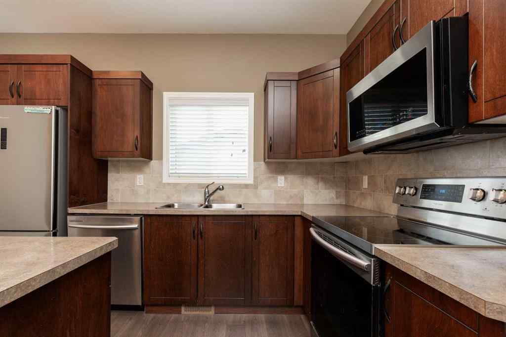 MLS® A2247483 - 256 Sunridge Road W in Sunridge Lethbridge, Residential