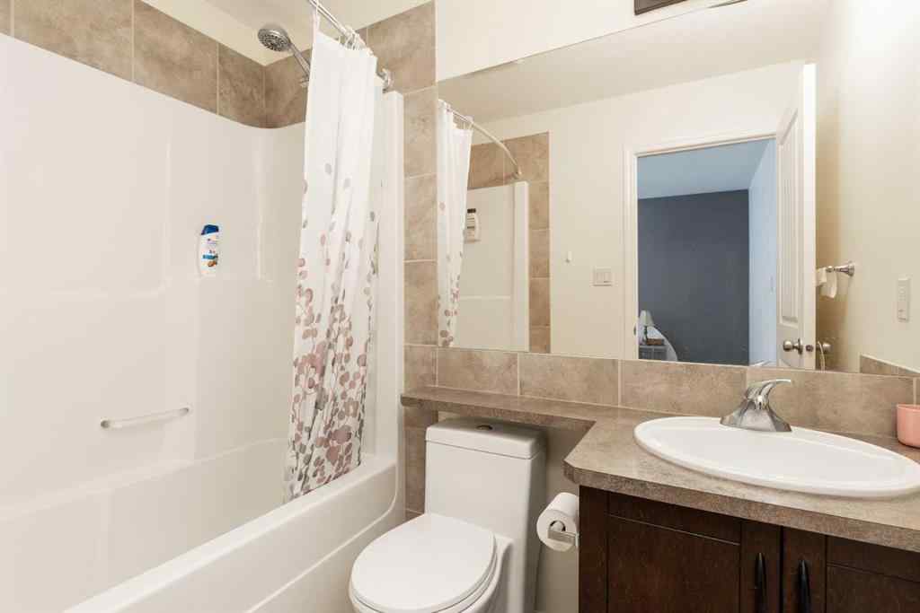 MLS® A2247483 - 256 Sunridge Road W in Sunridge Lethbridge, Residential