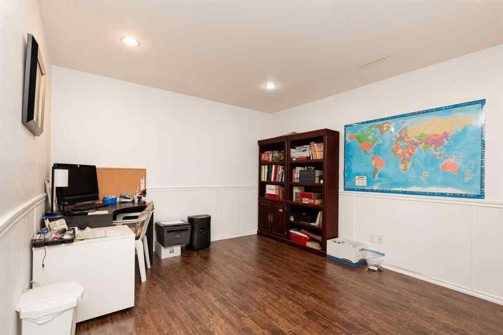 MLS® A2247483 - 256 Sunridge Road W in Sunridge Lethbridge, Residential