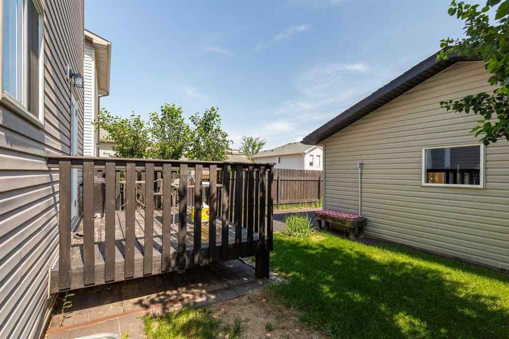 MLS® A2247483 - 256 Sunridge Road W in Sunridge Lethbridge, Residential