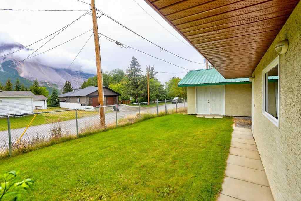 MLS® A2247485 - 20725 23 Avenue  in NONE Bellevue, Residential