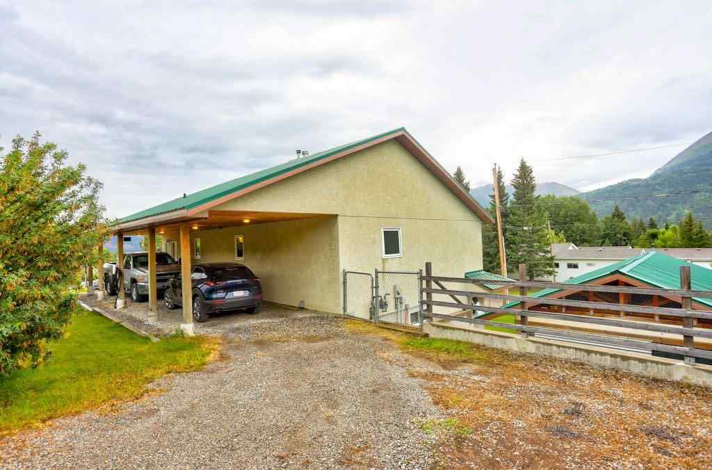 MLS® A2247485 - 20725 23 Avenue  in NONE Bellevue, Residential