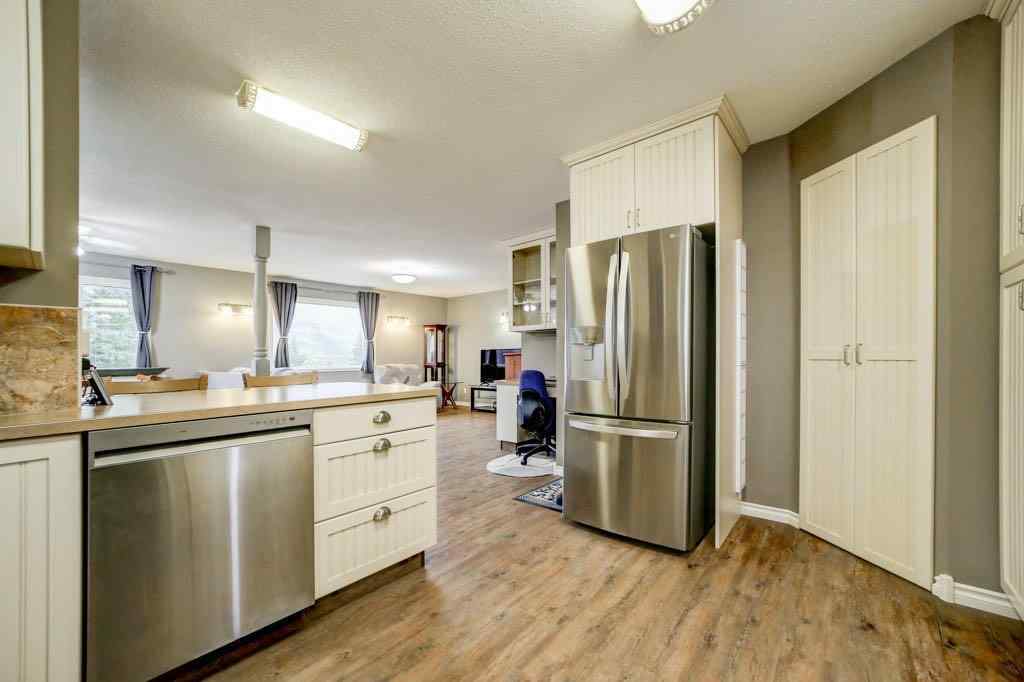 MLS® A2247485 - 20725 23 Avenue  in NONE Bellevue, Residential