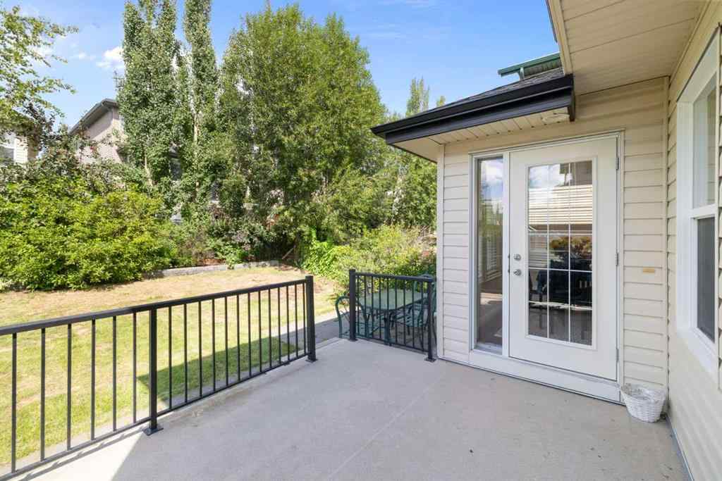 MLS® A2247491 - 29 Sunset Close  in Sunset Ridge Cochrane, Residential