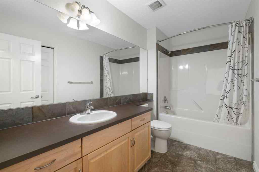 MLS® A2247491 - 29 Sunset Close  in Sunset Ridge Cochrane, Residential