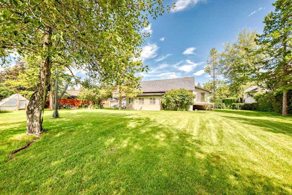 MLS® A2247493 - 6807 Bow Crescent NW in Bowness Calgary, Residential