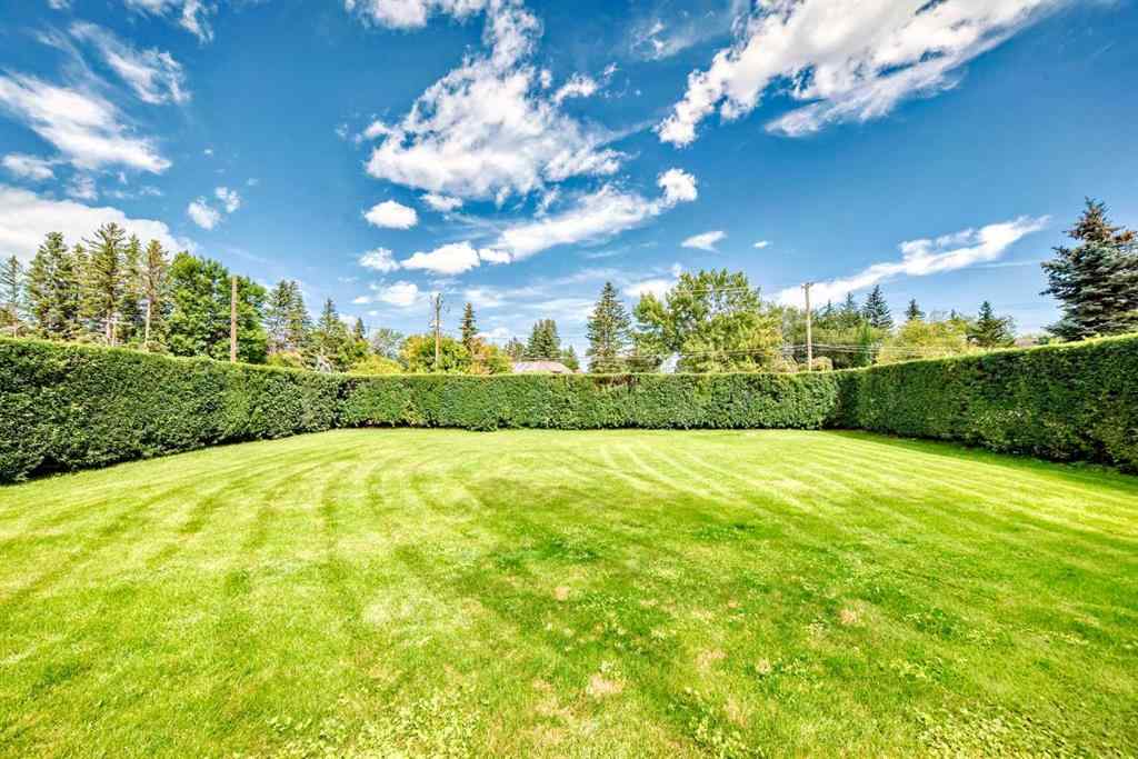 MLS® A2247493 - 6807 Bow Crescent NW in Bowness Calgary, Residential