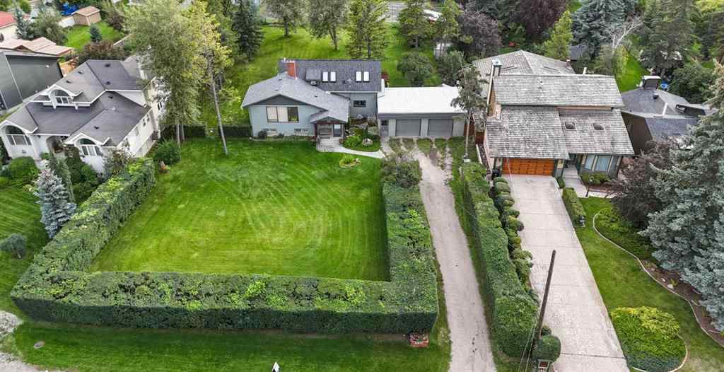 MLS® A2247493 - 6807 Bow Crescent NW in Bowness Calgary, Residential