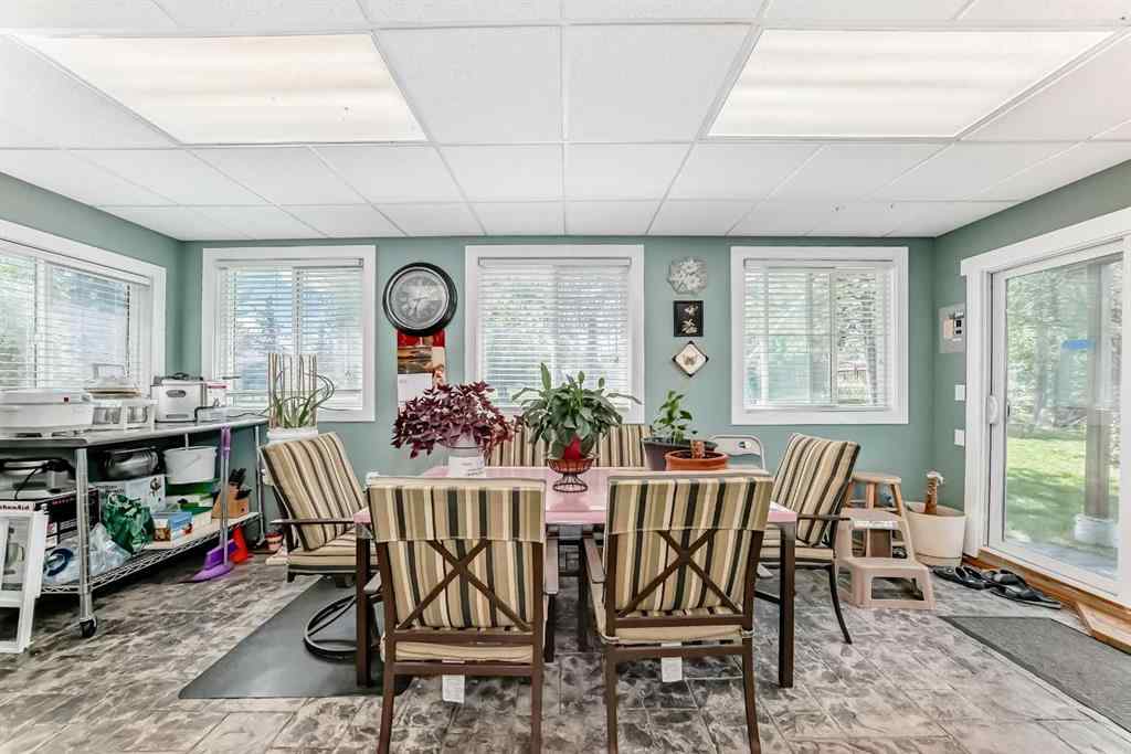 MLS® A2247493 - 6807 Bow Crescent NW in Bowness Calgary, Residential