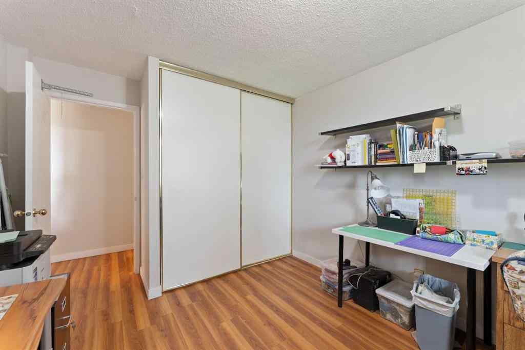 MLS® A2247501 - Unit #15C 80 Galbraith Drive SW in Glamorgan Calgary, Residential