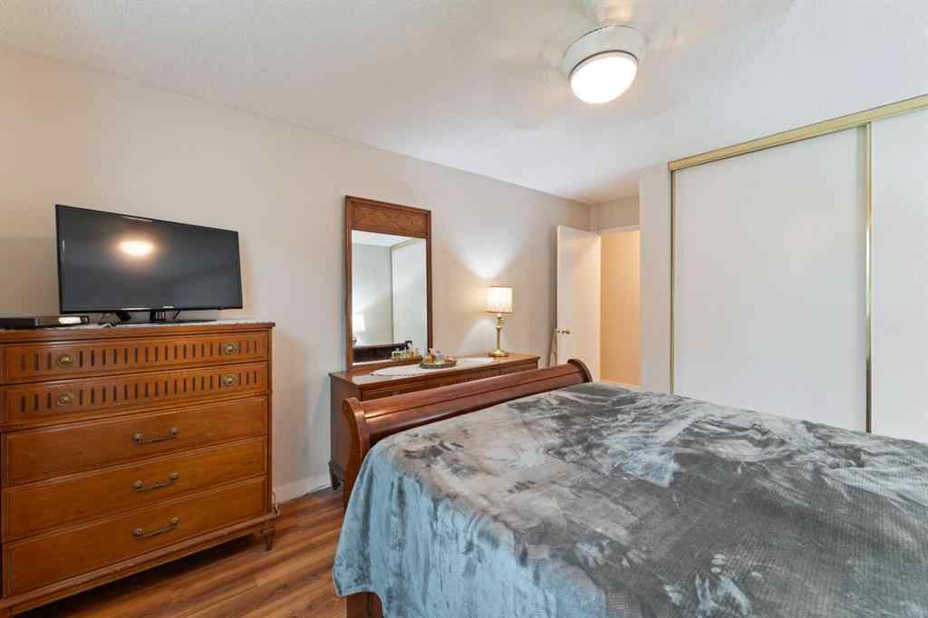 MLS® A2247501 - Unit #15C 80 Galbraith Drive SW in Glamorgan Calgary, Residential