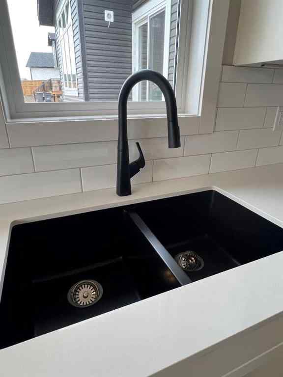 MLS® A2247502 - 5 Gray Close  in Grayhawk Sylvan Lake, Residential