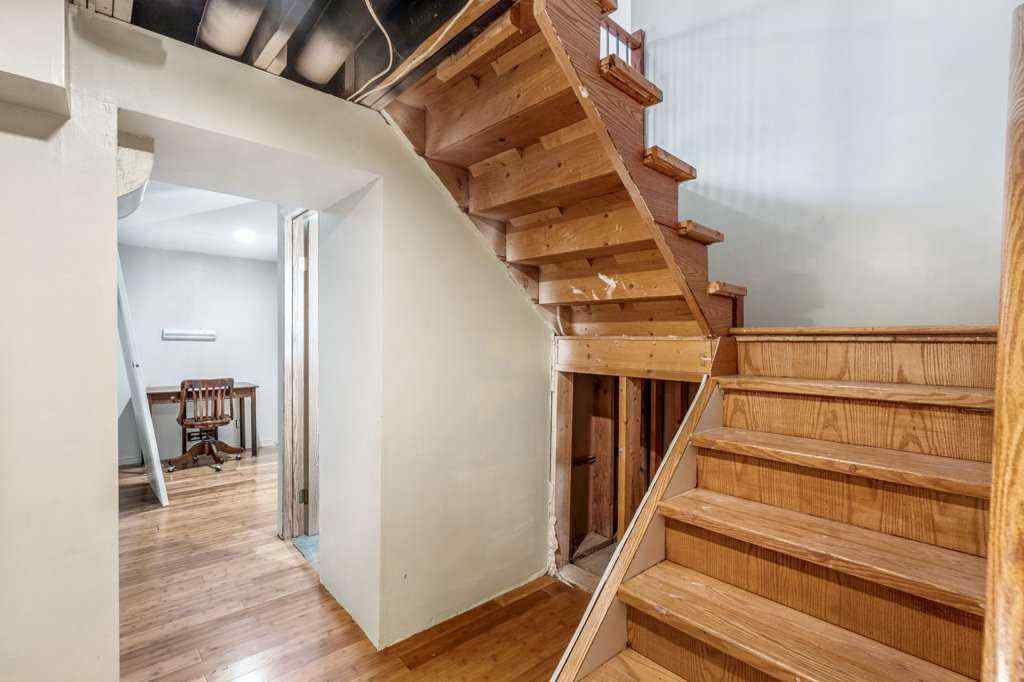 MLS® A2247506 - 139 Laval Boulevard W in Varsity Village Lethbridge, Residential