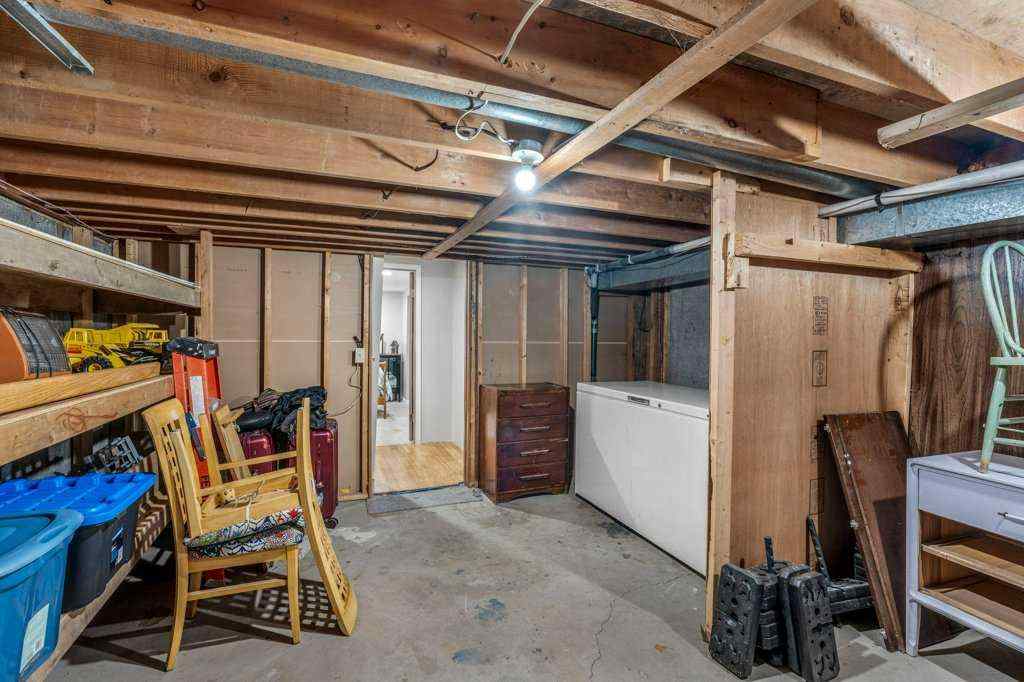 MLS® A2247506 - 139 Laval Boulevard W in Varsity Village Lethbridge, Residential