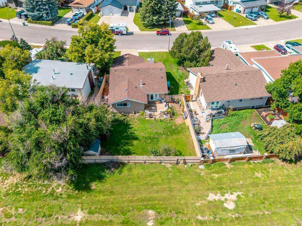 MLS® A2247506 - 139 Laval Boulevard W in Varsity Village Lethbridge, Residential
