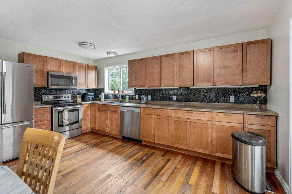 MLS® A2247506 - 139 Laval Boulevard W in Varsity Village Lethbridge, Residential