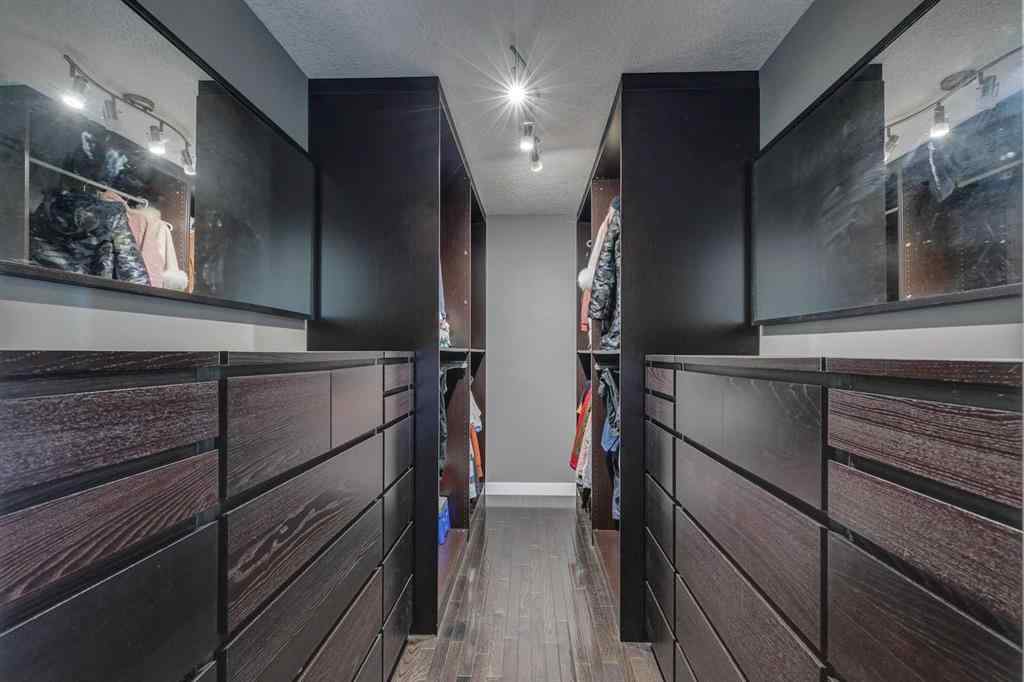 MLS® A2247510 - 1396 Shawnee Road SW in Shawnee Slopes Calgary, Residential