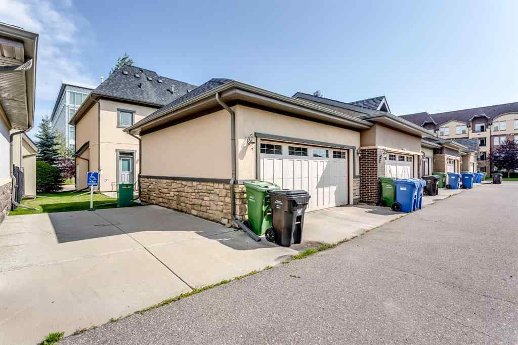 MLS® A2247516 - 548 Quarry Park Boulevard SE in Douglasdale/Glen Calgary, Residential
