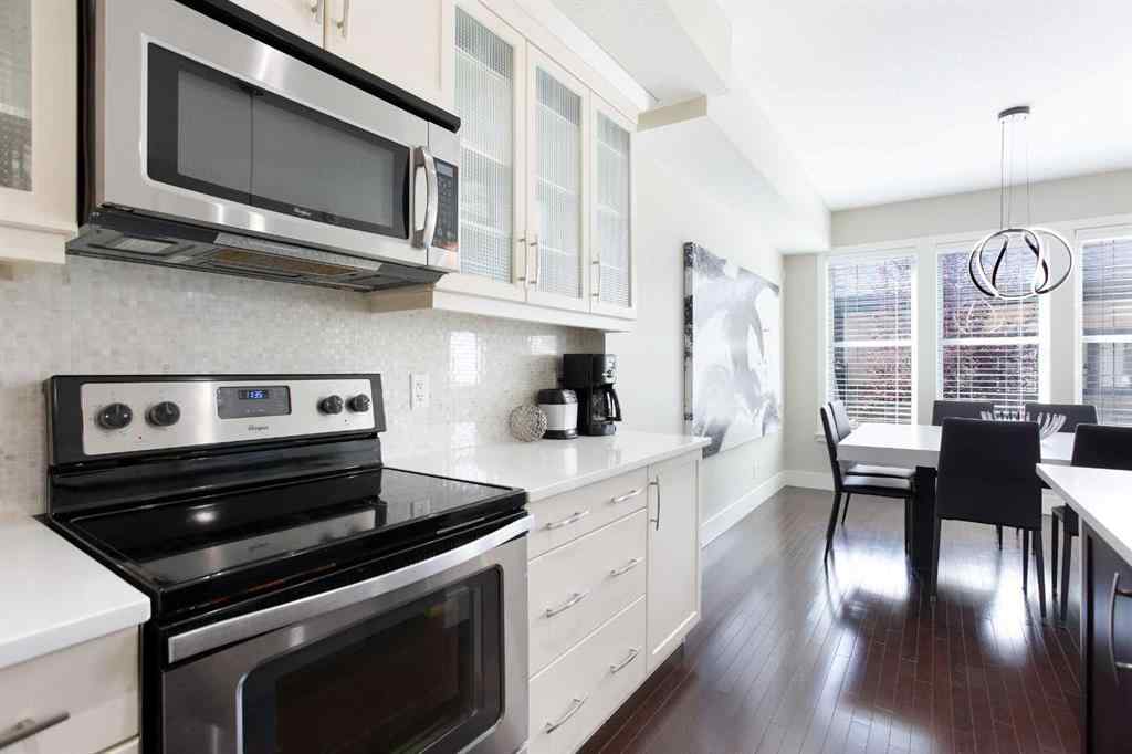 MLS® A2247516 - 548 Quarry Park Boulevard SE in Douglasdale/Glen Calgary, Residential