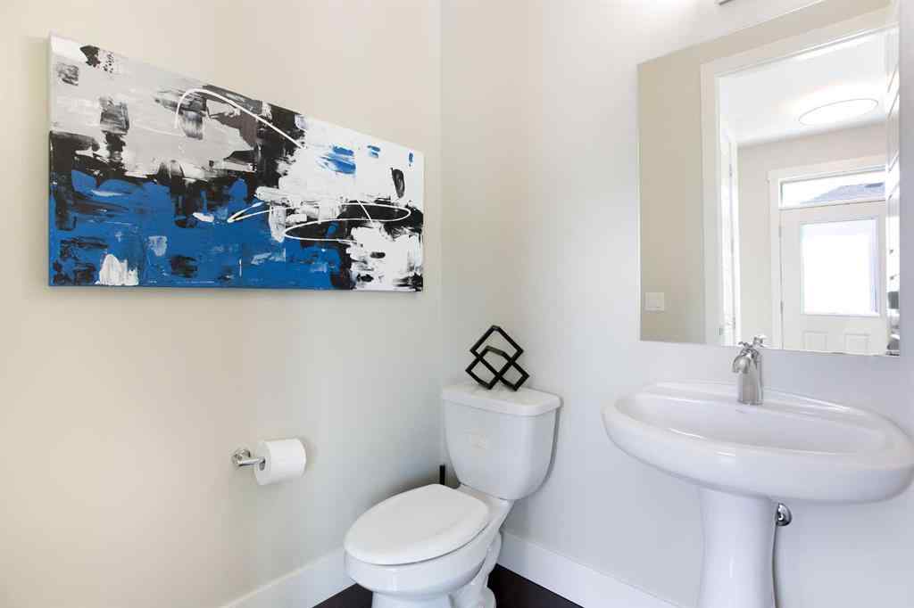 MLS® A2247516 - 548 Quarry Park Boulevard SE in Douglasdale/Glen Calgary, Residential