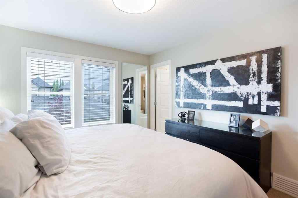 MLS® A2247516 - 548 Quarry Park Boulevard SE in Douglasdale/Glen Calgary, Residential