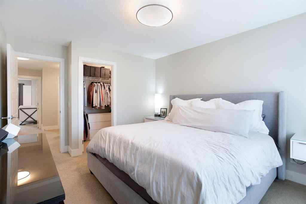MLS® A2247516 - 548 Quarry Park Boulevard SE in Douglasdale/Glen Calgary, Residential