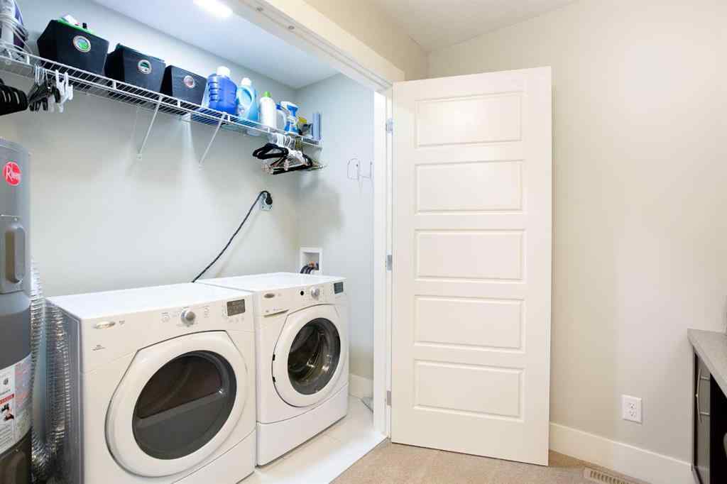 MLS® A2247516 - 548 Quarry Park Boulevard SE in Douglasdale/Glen Calgary, Residential