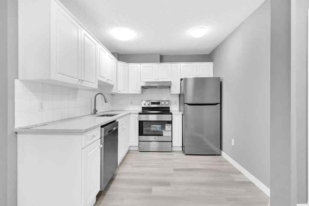 MLS® A2247517 - Unit #309 20 Sierra Morena Mews SW in Signal Hill Calgary, Residential