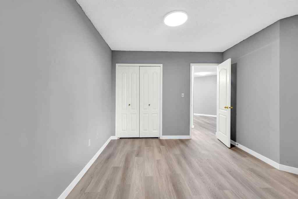 MLS® A2247517 - Unit #309 20 Sierra Morena Mews SW in Signal Hill Calgary, Residential