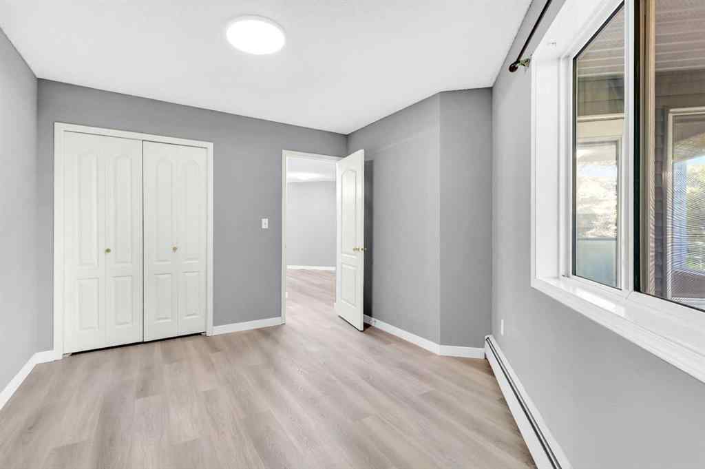 MLS® A2247517 - Unit #309 20 Sierra Morena Mews SW in Signal Hill Calgary, Residential