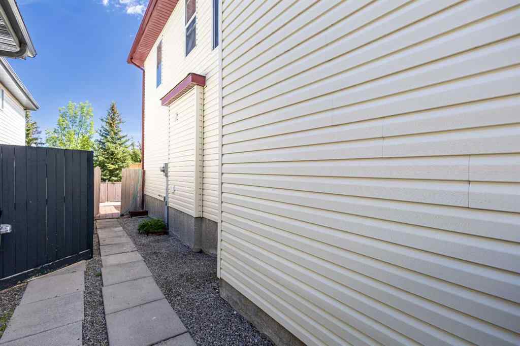 MLS® A2247529 - 222 Citadel Peak Circle NW in Citadel Calgary, Residential