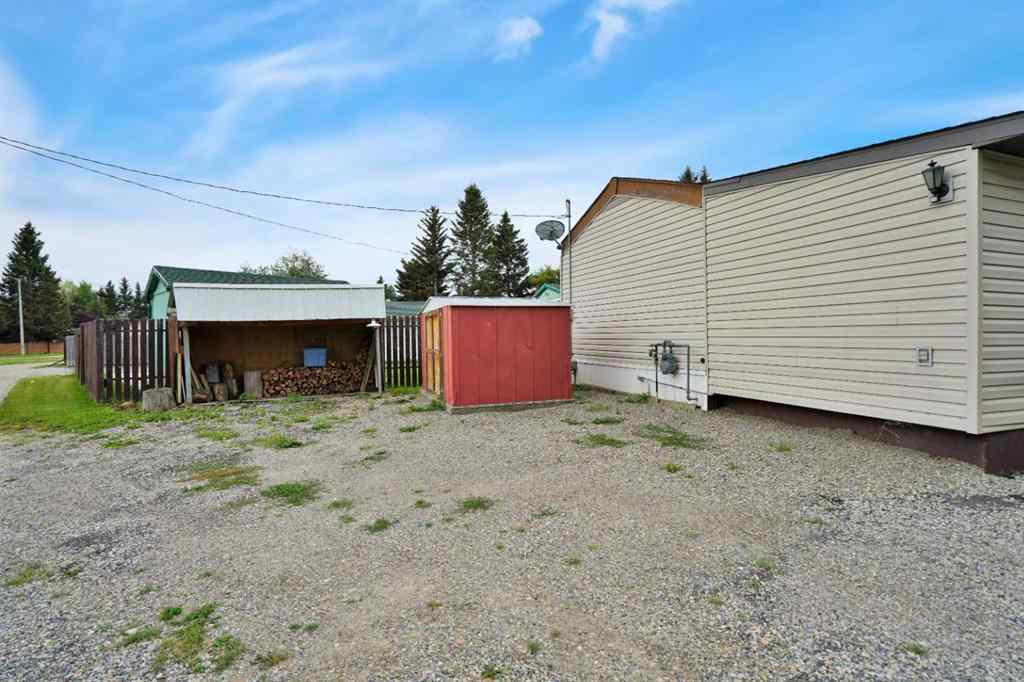 MLS® A2247531 - 9 Tamarack Crescent NW in NONE Sundre, Residential