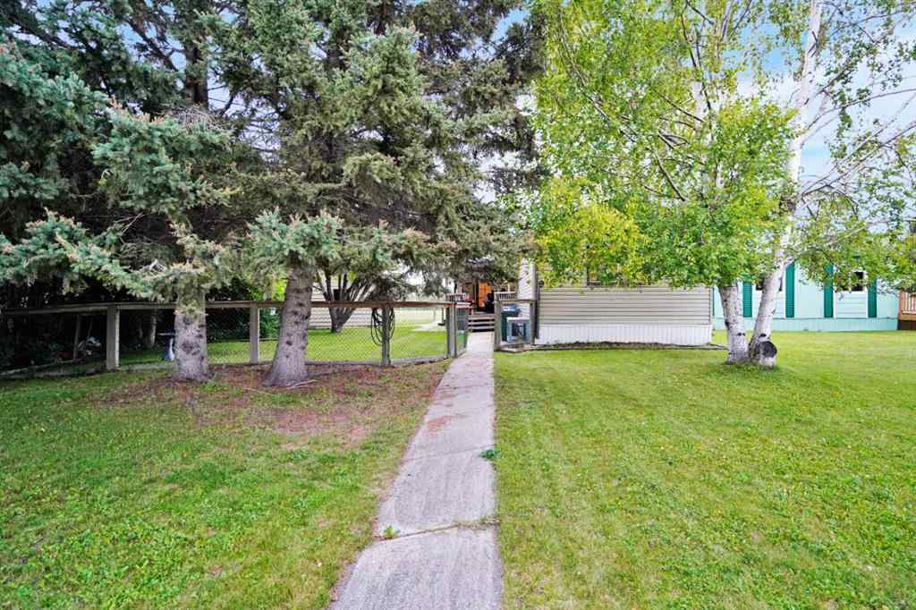MLS® A2247531 - 9 Tamarack Crescent NW in NONE Sundre, Residential