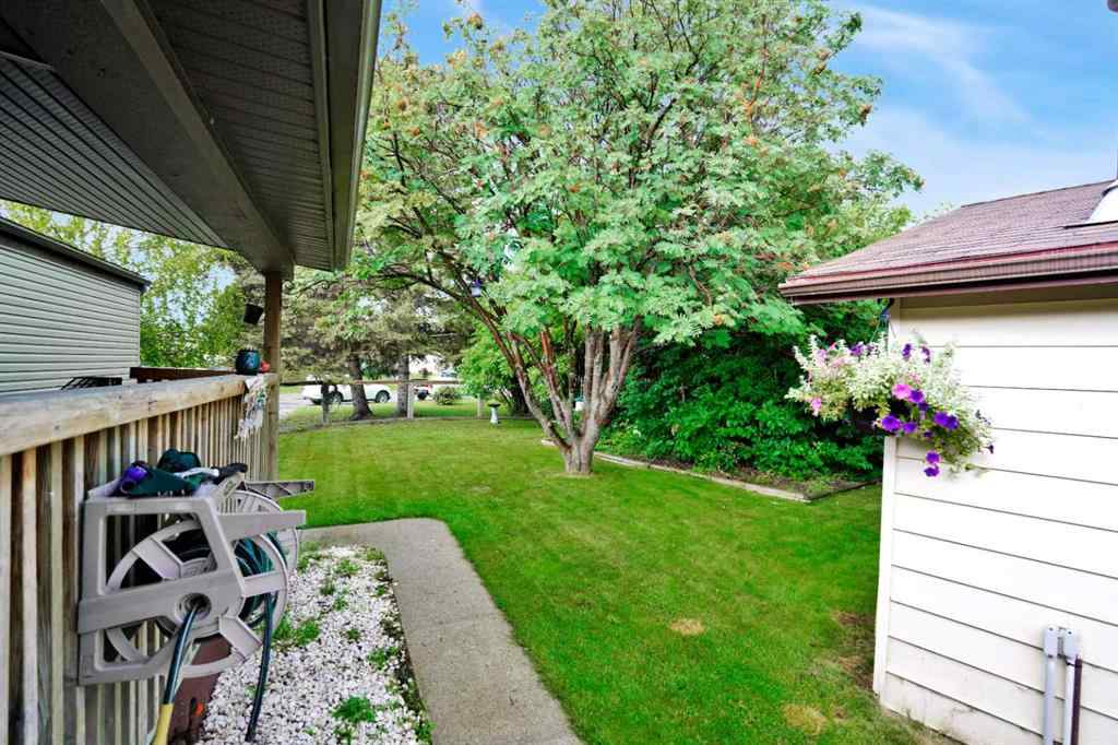 MLS® A2247531 - 9 Tamarack Crescent NW in NONE Sundre, Residential
