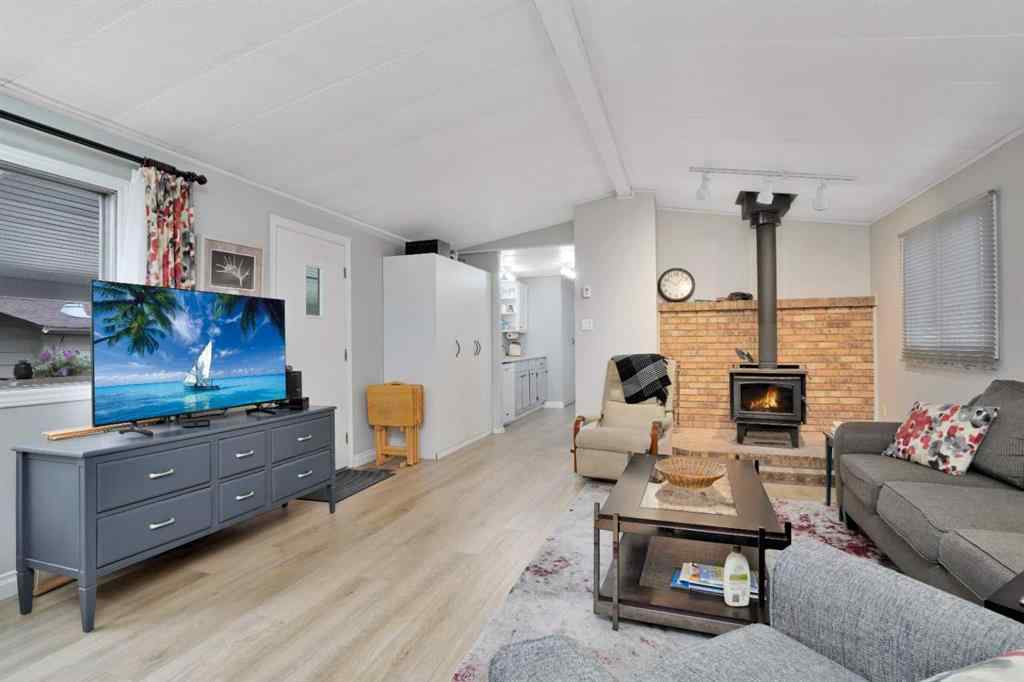 MLS® A2247531 - 9 Tamarack Crescent NW in NONE Sundre, Residential