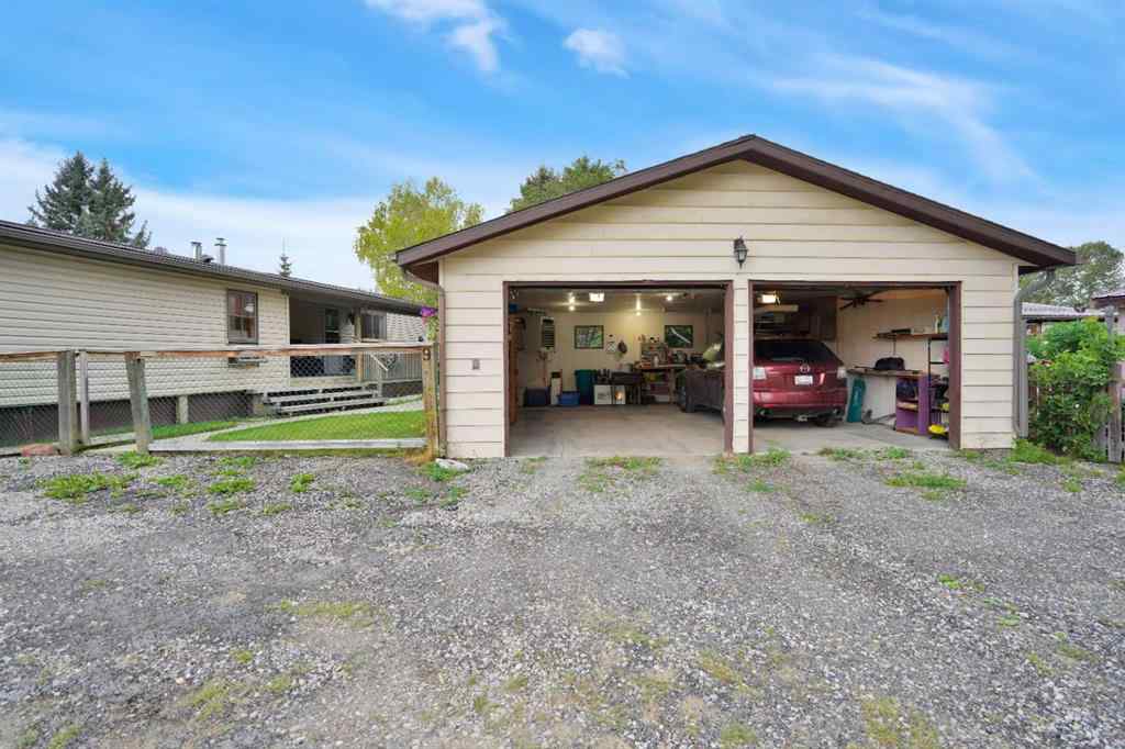 MLS® A2247531 - 9 Tamarack Crescent NW in NONE Sundre, Residential
