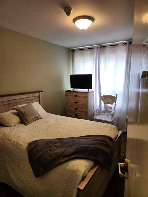 MLS® A2247537 - 5430 51A Street  in NONE Bashaw, Commercial
