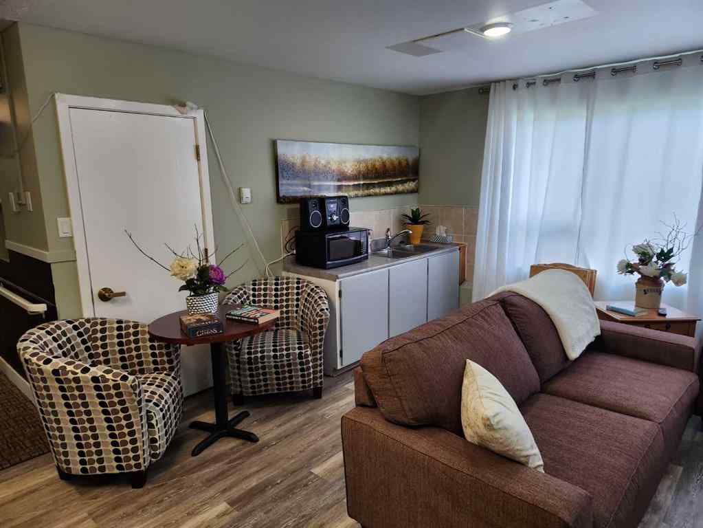 MLS® A2247537 - 5430 51A Street  in NONE Bashaw, Commercial