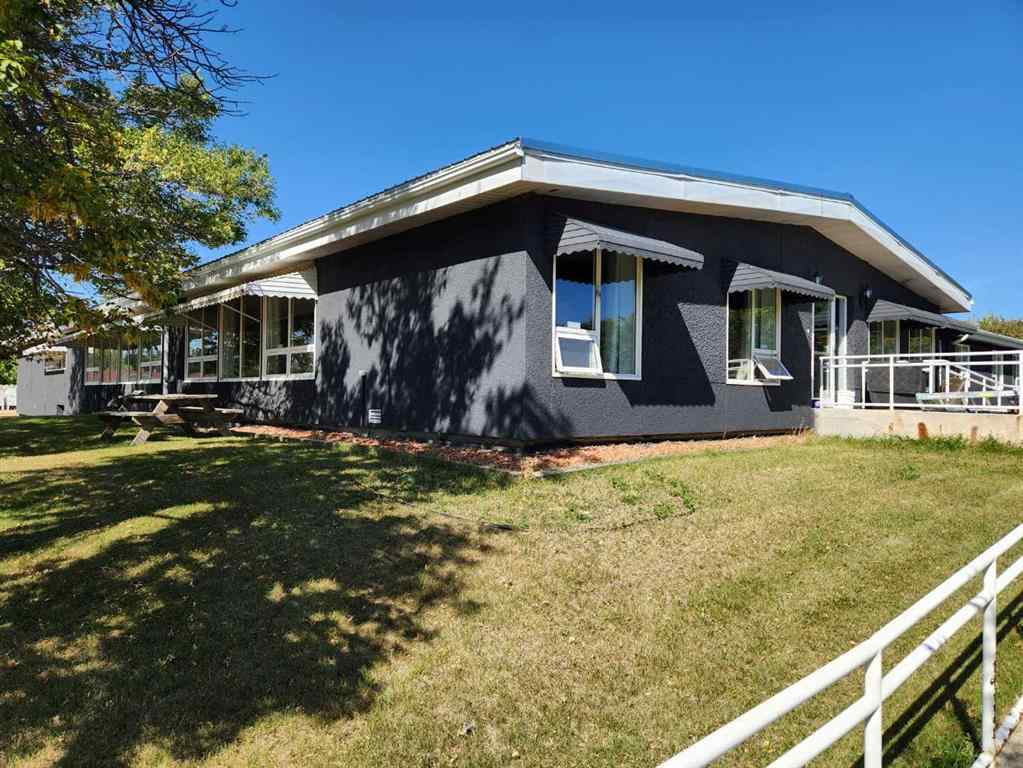 MLS® A2247537 - 5430 51A Street  in NONE Bashaw, Commercial