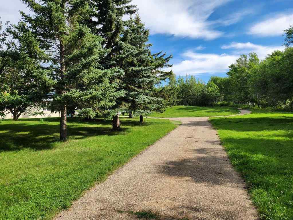 MLS® A2247537 - 5430 51A Street  in NONE Bashaw, Commercial