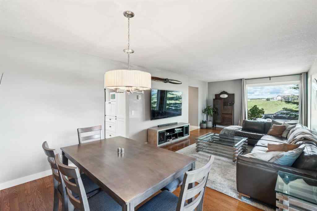 MLS® A2247538 - 79 Woodbrook Road SW in Woodbine Calgary, Residential