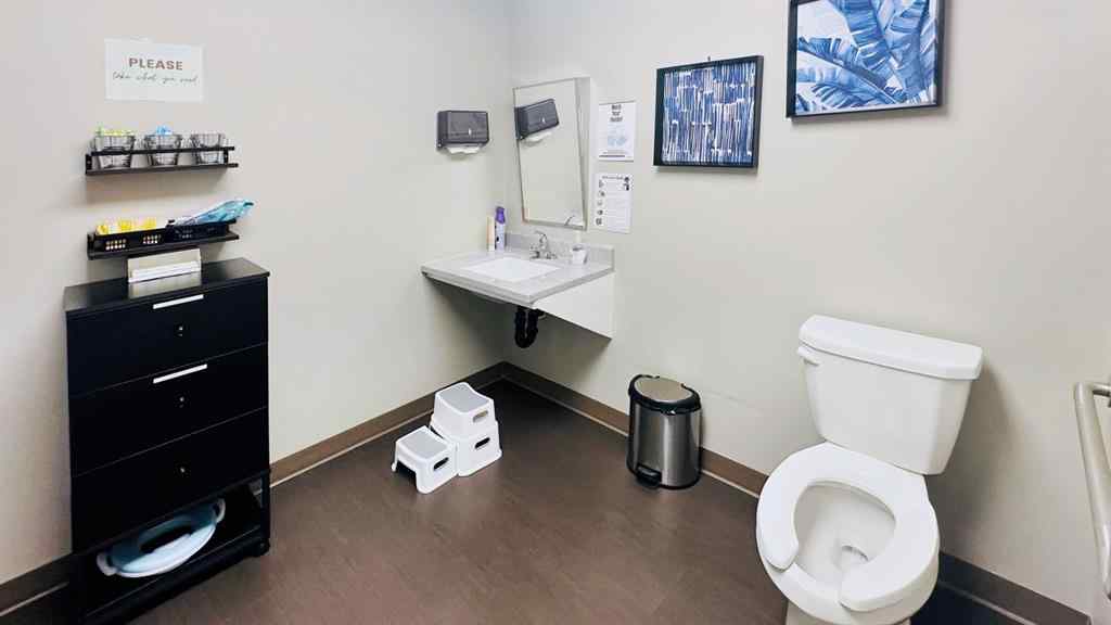 MLS® A2247539 - 601 7 Street E in Riverview Park Drumheller, Commercial