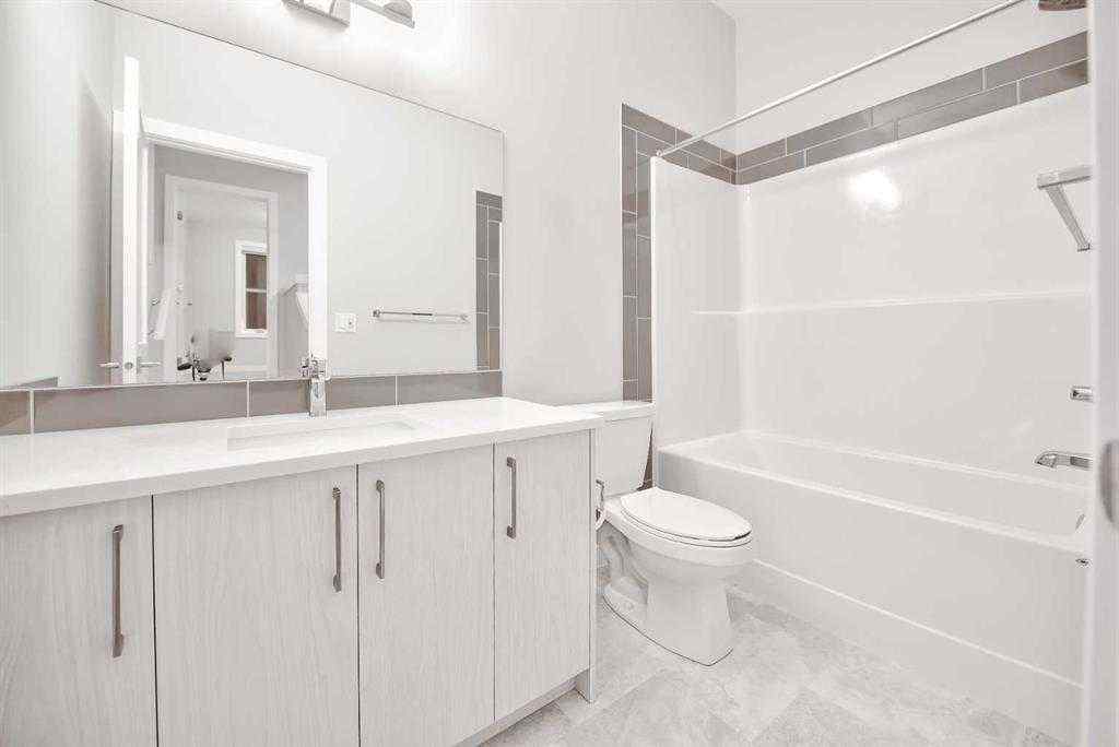 MLS® A2247557 - 917 Crestridge Common SW in Crestmont Calgary, Residential