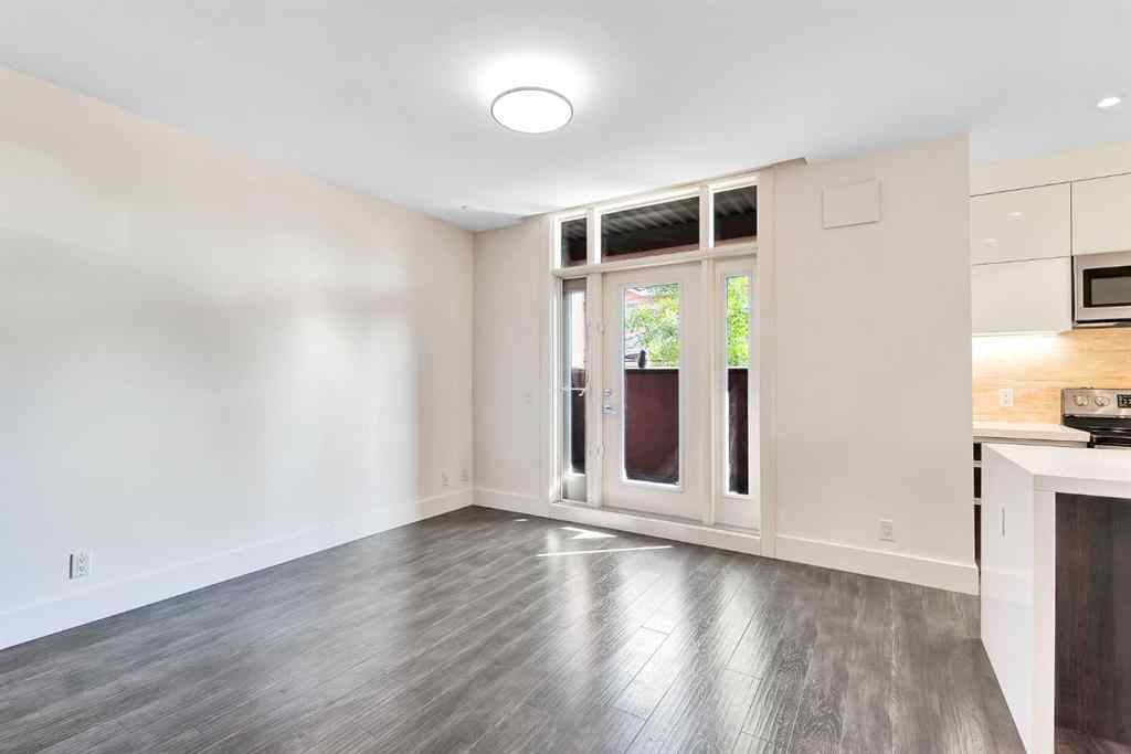 MLS® A2247558 - Unit #203 108 13 Avenue NE in Crescent Heights Calgary, Residential