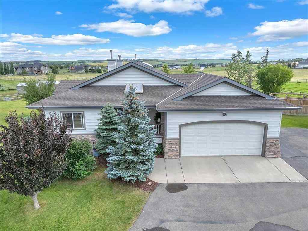 MLS® A2247559 - 387016 Sundance Trail W in NONE Rural Foothills County, Residential