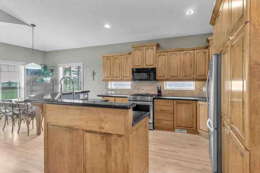 MLS® A2247559 - 387016 Sundance Trail W in NONE Rural Foothills County, Residential