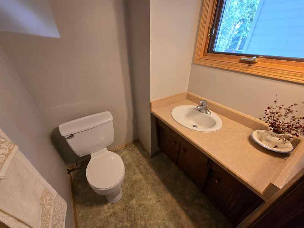MLS® A2247563 - 5510 50 Street  in NONE Berwyn, Residential