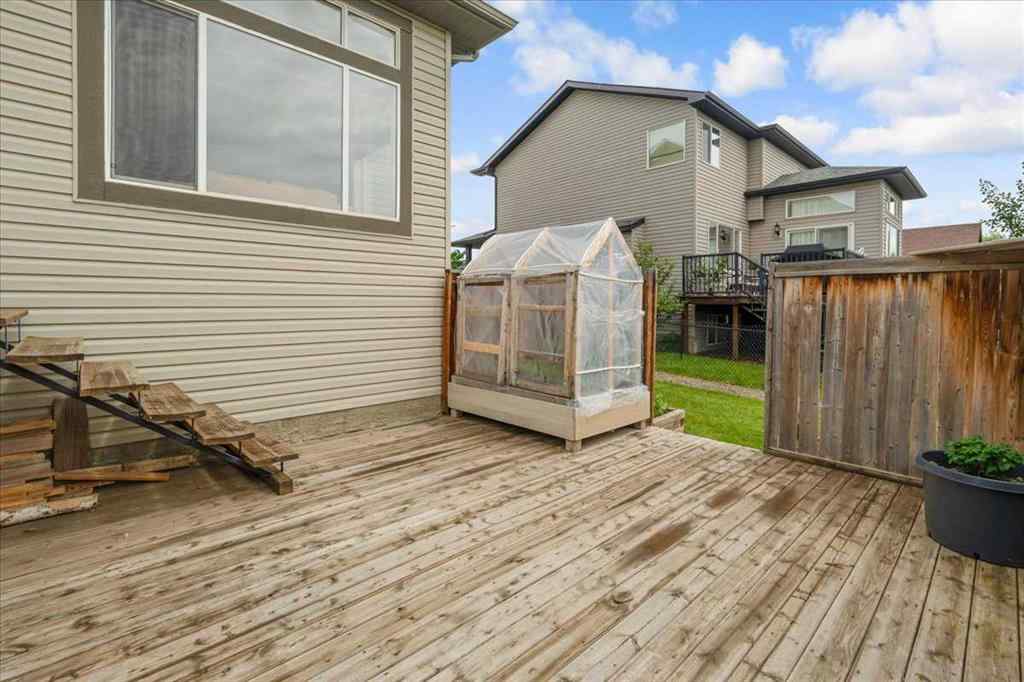 MLS® A2247564 - 1617 High Park Drive NW in Highwood Village High River, Residential