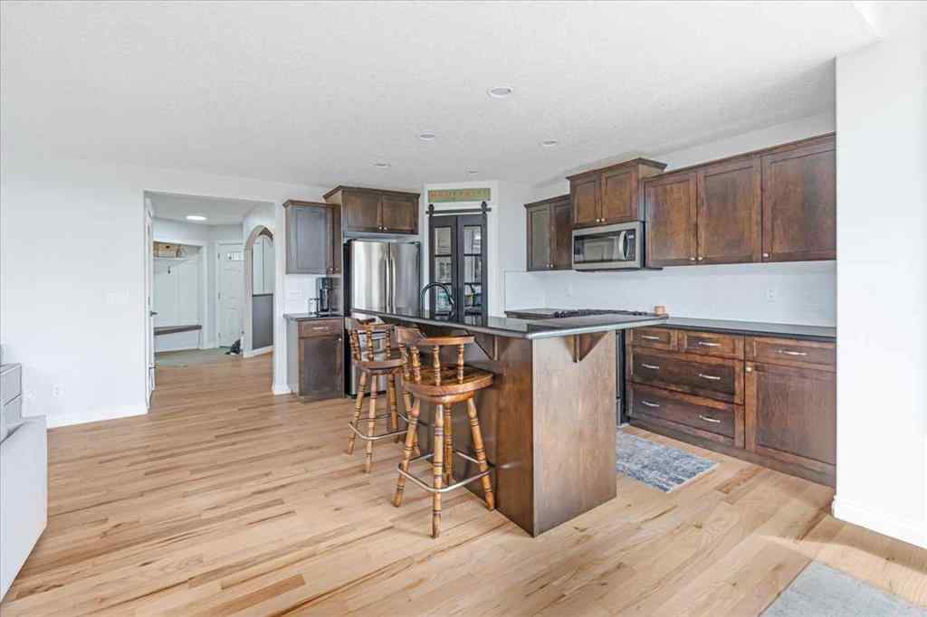 MLS® A2247564 - 1617 High Park Drive NW in Highwood Village High River, Residential